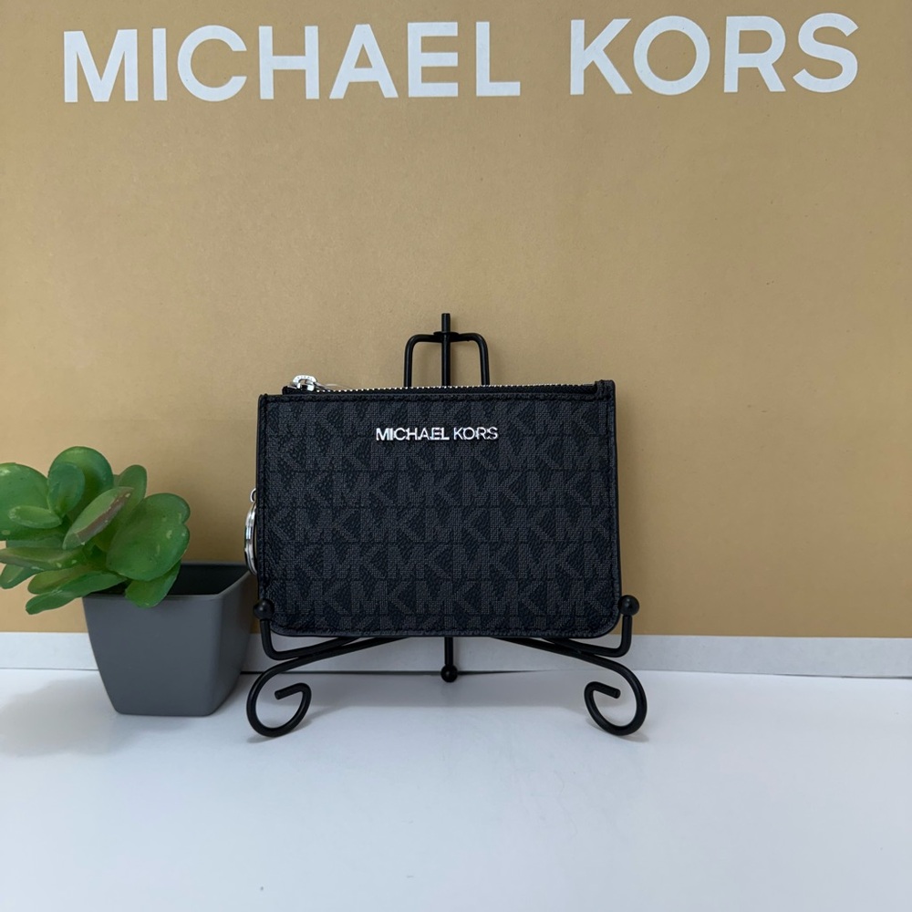 Michael Kors Card Holder Keychain